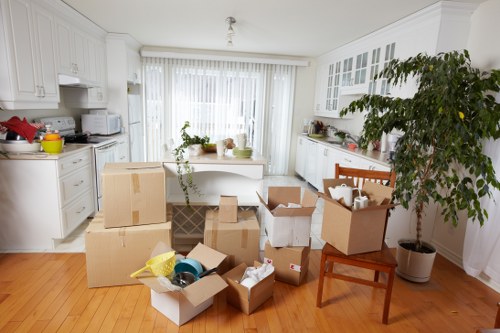 Moving van support for local and office transport